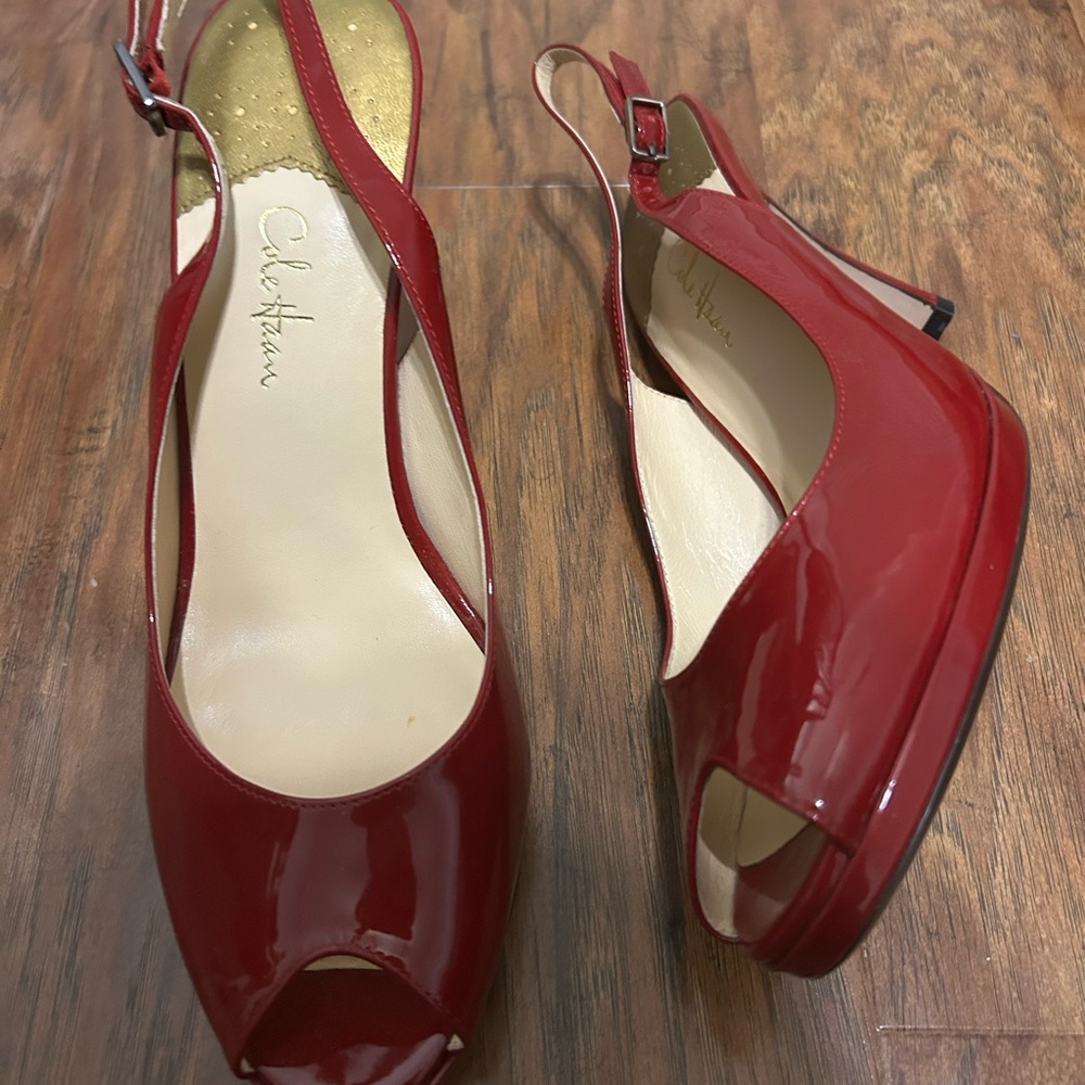 Cole Haan Red Patent Peep Toe Slingback Heels 👠 - Picture 5 of 9